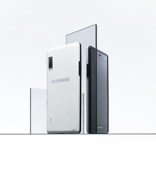 https://www.fairphone.com/